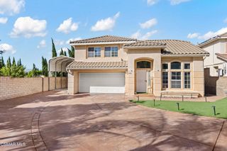 2339 Dusan Street, Simi Valley, CA 93065