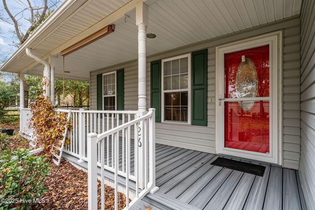 126 W Shenandoah Road, Seven Lakes, NC 27376