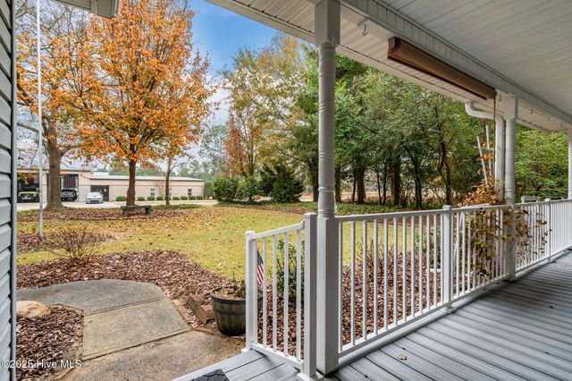 126 W Shenandoah Road, Seven Lakes, NC 27376