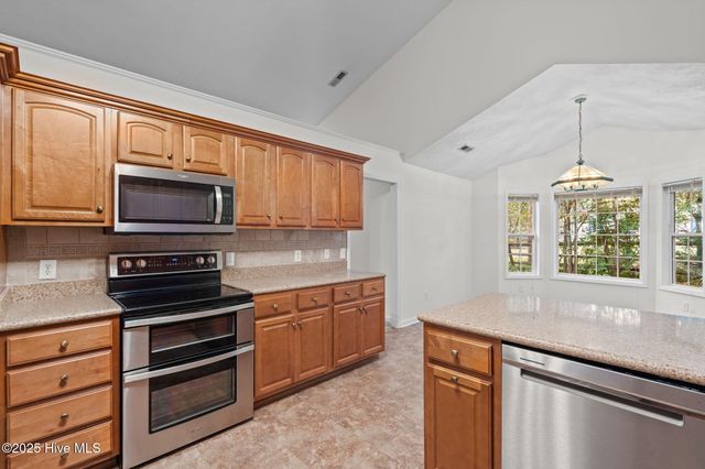 126 W Shenandoah Road, Seven Lakes, NC 27376