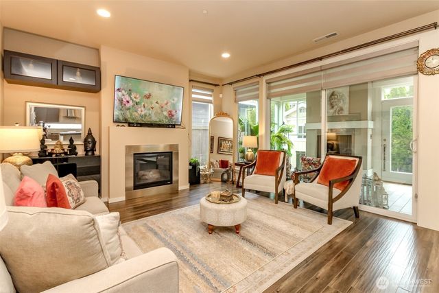 27830 107th Place SE, Kent, WA 98030