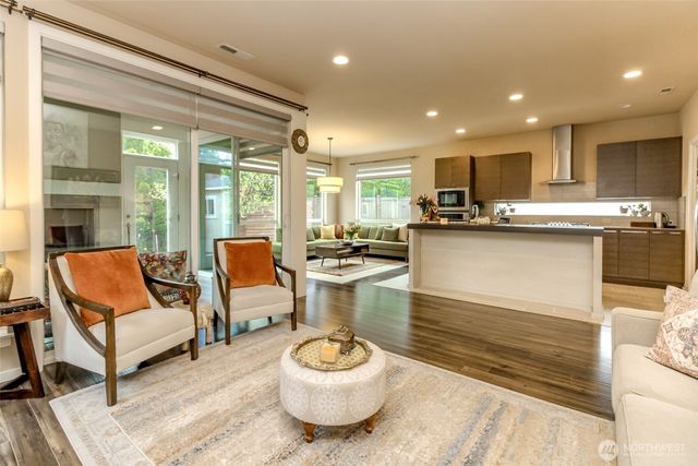 27830 107th Place SE, Kent, WA 98030