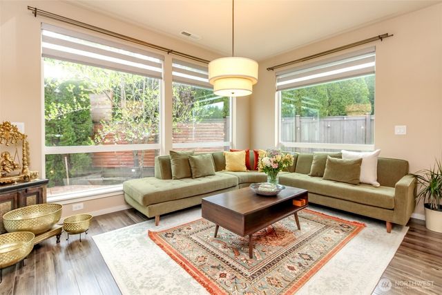 27830 107th Place SE, Kent, WA 98030
