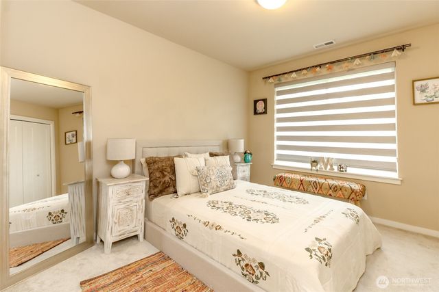 27830 107th Place SE, Kent, WA 98030