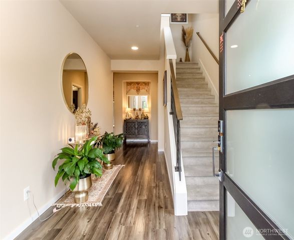 27830 107th Place SE, Kent, WA 98030