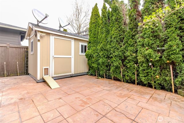 27830 107th Place SE, Kent, WA 98030