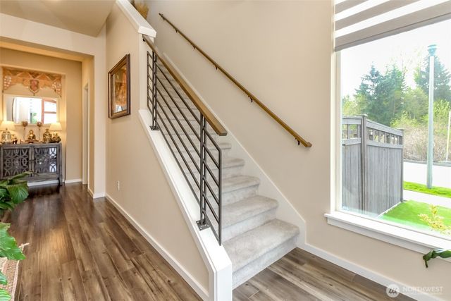27830 107th Place SE, Kent, WA 98030