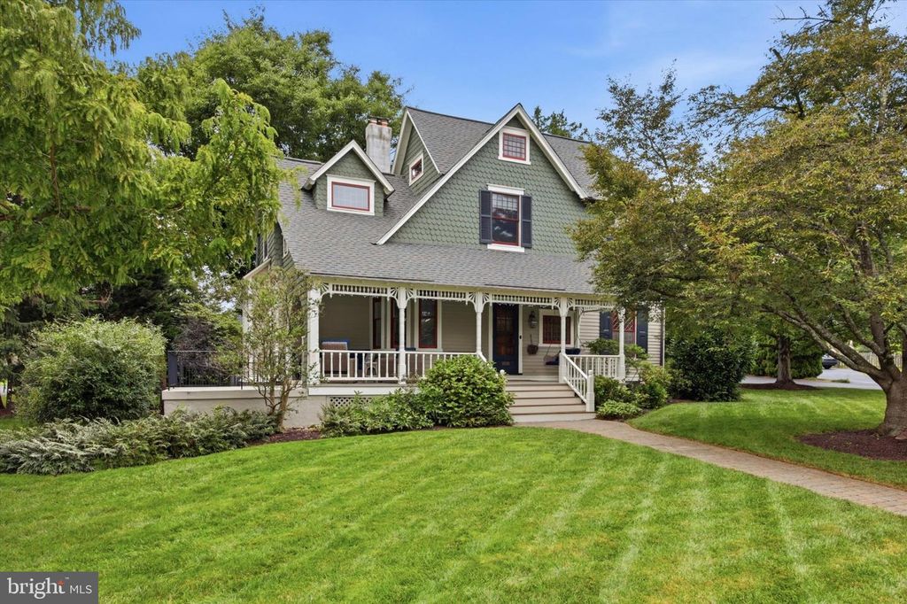 206 WARREN AVE, BERWYN, PA 19312 — exterior