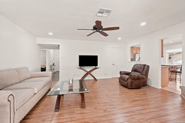 2414 WILDERNESS HL, San Antonio, TX 78231