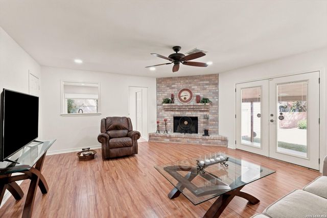 2414 WILDERNESS HL, San Antonio, TX 78231
