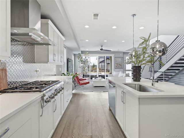 46 S Oneida Street, Denver, CO 80230