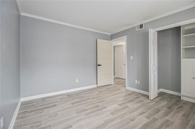 18 Glenald Way NW, Atlanta, GA 30327