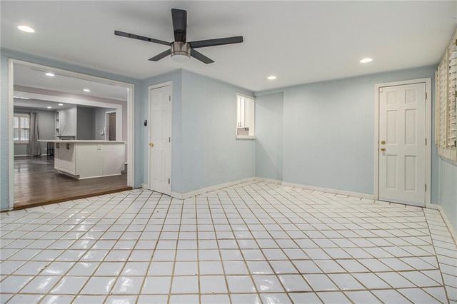 18 Glenald Way NW, Atlanta, GA 30327