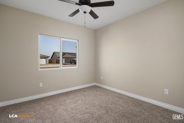 716 Sammy Way, Shafter, CA 93263