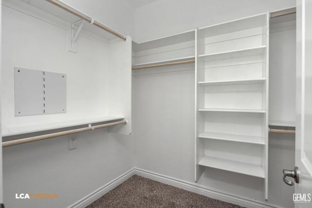 716 Sammy Way, Shafter, CA 93263