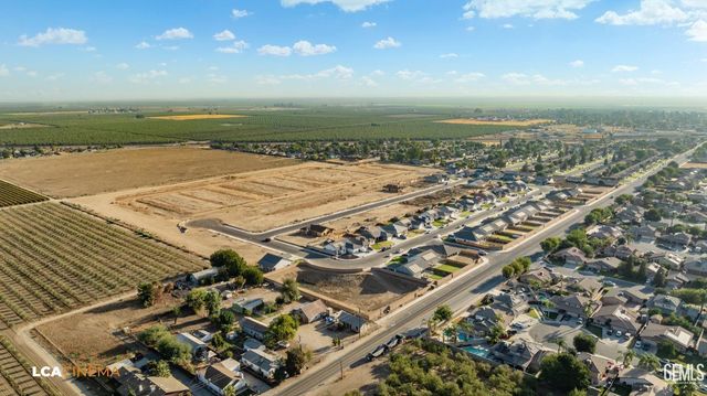 716 Sammy Way, Shafter, CA 93263