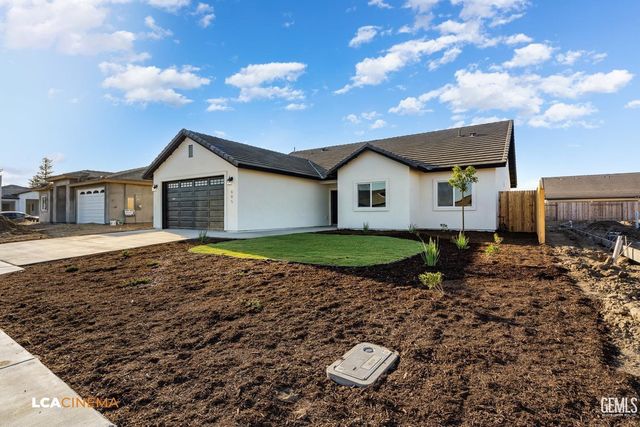 716 Sammy Way, Shafter, CA 93263