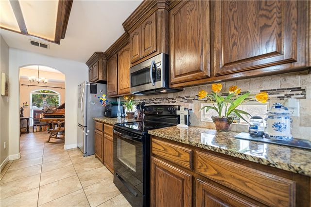 2602 Retta Dr, Corpus Christi, TX 78418