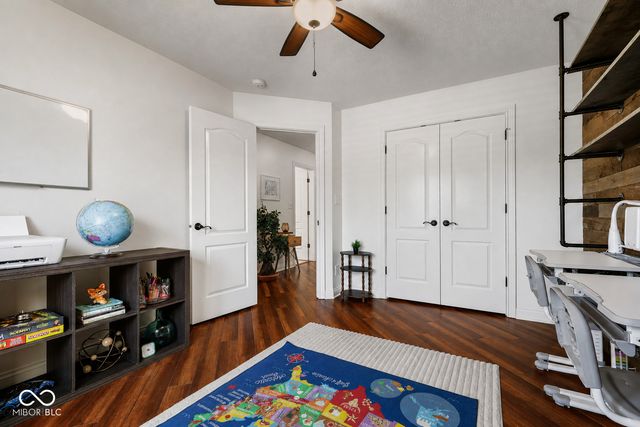 1772 Calvert Farms Drive, Greenwood, IN 46143