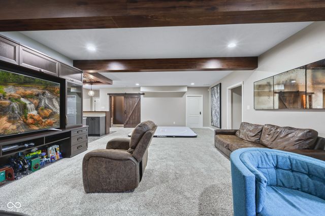 1772 Calvert Farms Drive, Greenwood, IN 46143