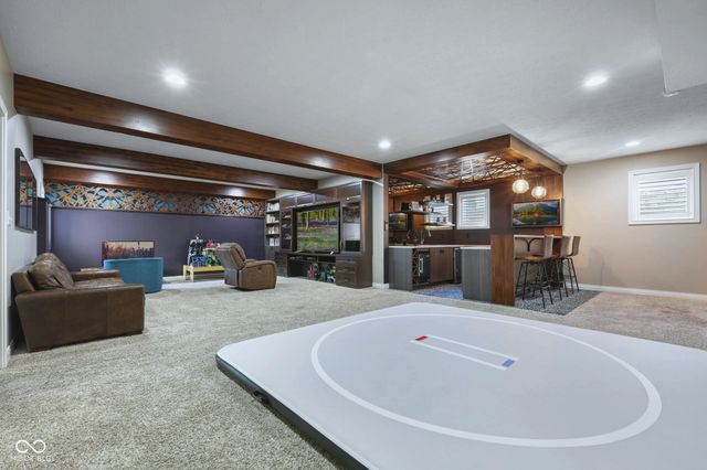 1772 Calvert Farms Drive, Greenwood, IN 46143