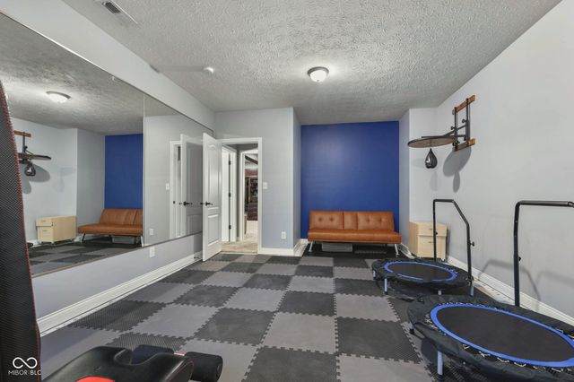 1772 Calvert Farms Drive, Greenwood, IN 46143