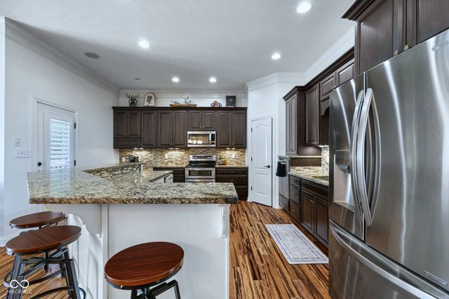 1772 Calvert Farms Drive, Greenwood, IN 46143