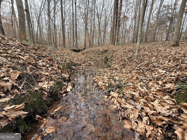 1 Far A Way Road, Elberton, GA 30635