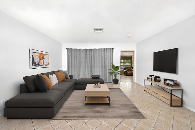 815 South Road, Boynton Beach, FL 33435