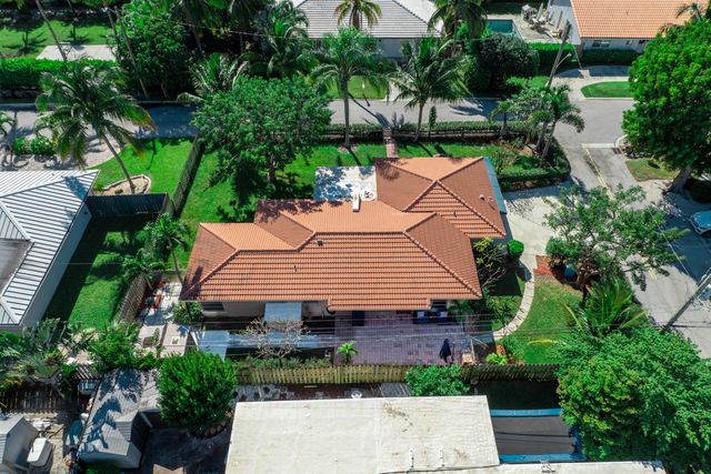 815 South Road, Boynton Beach, FL 33435