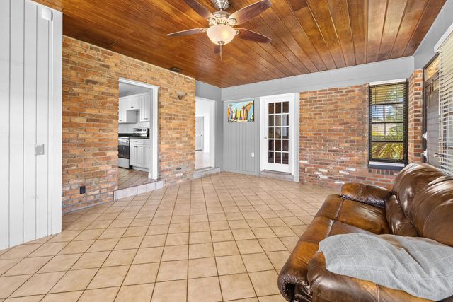 815 South Road, Boynton Beach, FL 33435