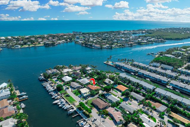 815 South Road, Boynton Beach, FL 33435