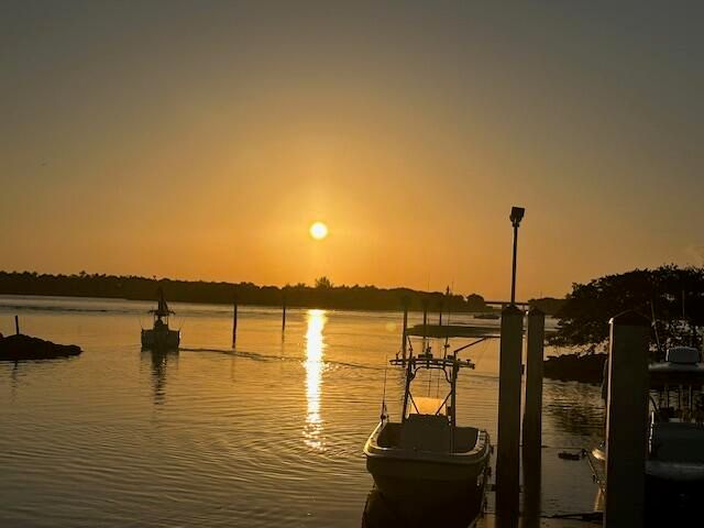 815 South Road, Boynton Beach, FL 33435