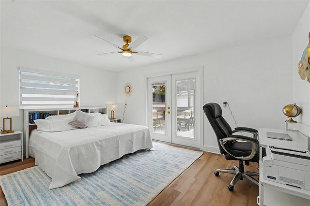 1927 SHORE ACRES BOULEVARD NE, St Petersburg, FL 33703