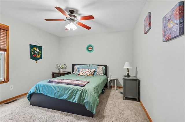 3238 Huntington Road, Lawrence, KS 66049