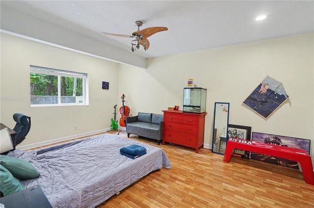 3238 Huntington Road, Lawrence, KS 66049