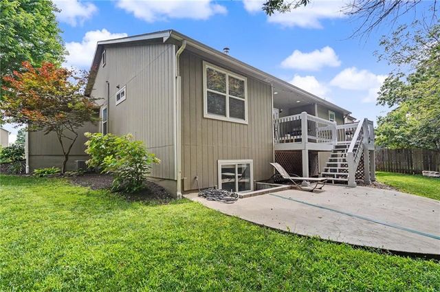3238 Huntington Road, Lawrence, KS 66049