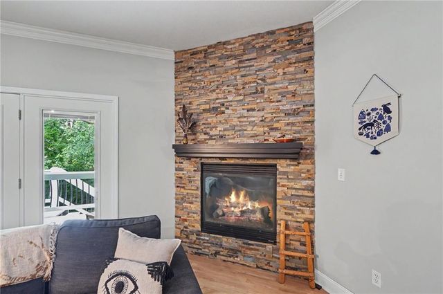 3238 Huntington Road, Lawrence, KS 66049