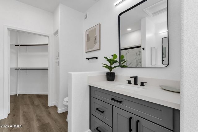 9555 E RAINTREE Drive 2025, Scottsdale, AZ 85260