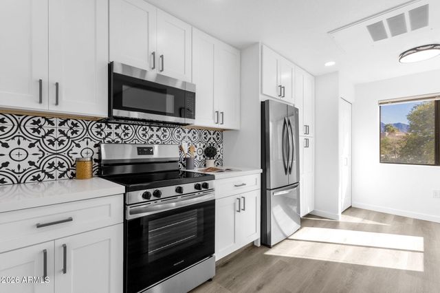 9555 E RAINTREE Drive 2025, Scottsdale, AZ 85260