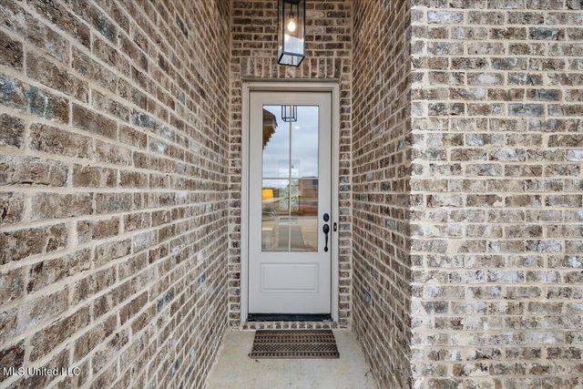 144 Porter Ridge Drive, Canton, MS 39046