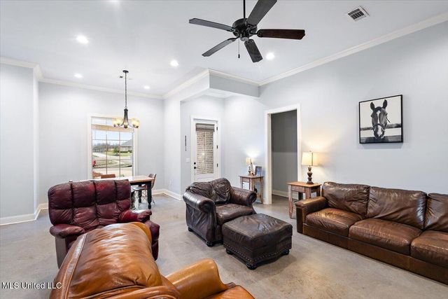 144 Porter Ridge Drive, Canton, MS 39046