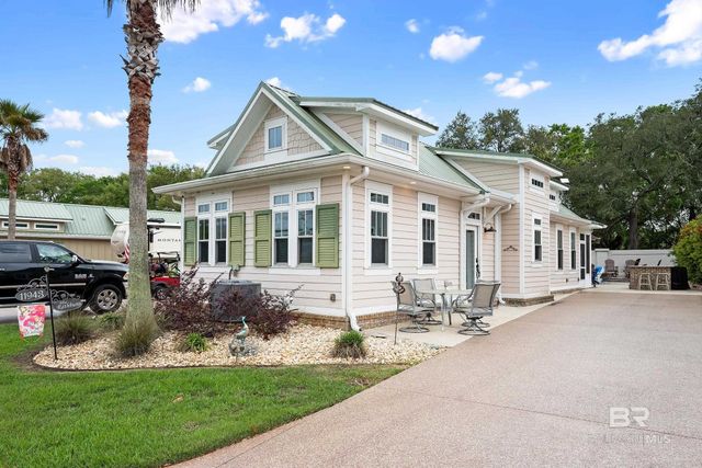 11943 Gateway Drive, Elberta, AL 36530