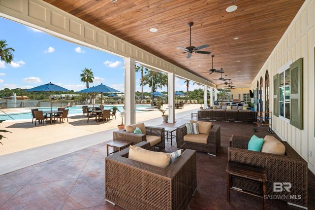 11943 Gateway Drive, Elberta, AL 36530