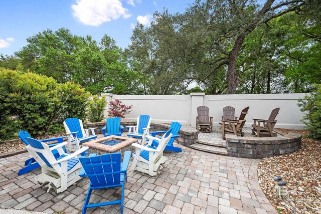 11943 Gateway Drive, Elberta, AL 36530