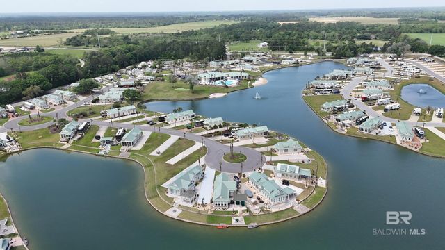 11943 Gateway Drive, Elberta, AL 36530