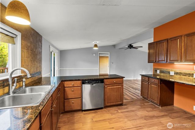 12710 Westbrook Drive SW, Port Orchard, WA 98367