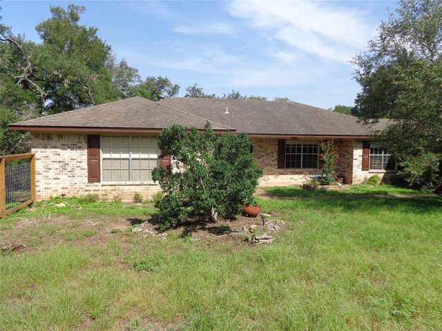 2806 Wren RD, Manchaca, TX 78652
