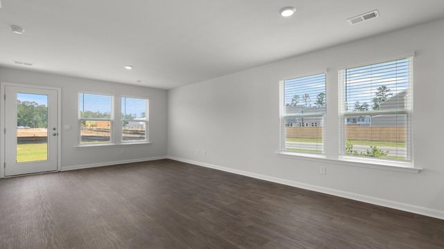 889 Long Bluff Road, Summerville, SC 29486