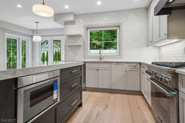 67 Myrtle Ave, Millburn Twp., NJ 07041